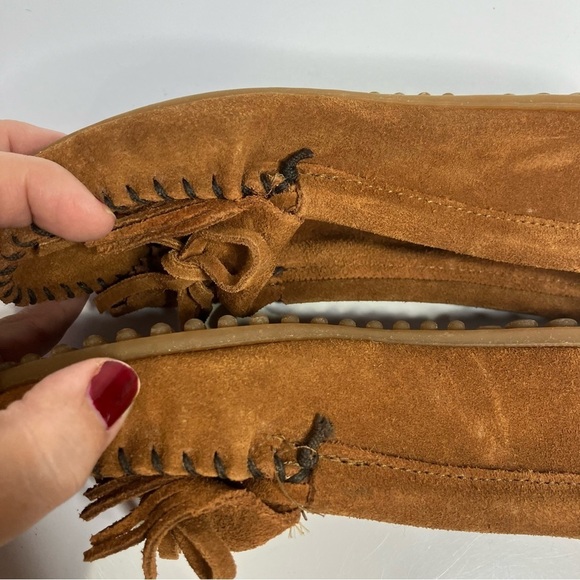 Minnetonka Kitty suede moccasins size 6 - Picture 6 of 10